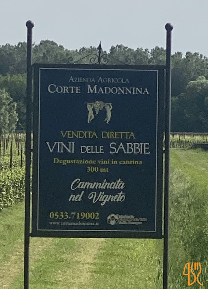 Corte Madonnina Carta