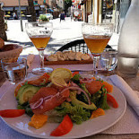 Malvasia Comida