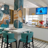 Jolly À l'intérieur
