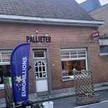 Cos E Pazz Außen