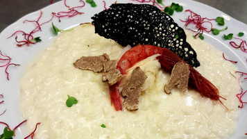 La Mondina Lions food