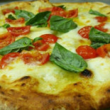Bella Napoli food
