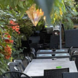 Deriva Aniene À l'intérieur