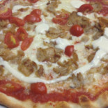 Bela Ugo food