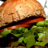 Noah Pizzeria Hamburgeria Comida