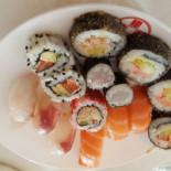 Wok Giardini D'oro food