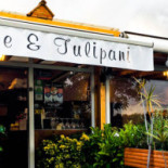 Pane E Tulipani Exterior