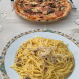 Fontana D'oro Comida