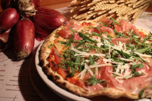 Pizzeria Off Line food