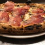 Il Gatto Mannaro Comida