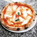 Isolabella Pizzeria Comida