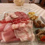 Le Villette food