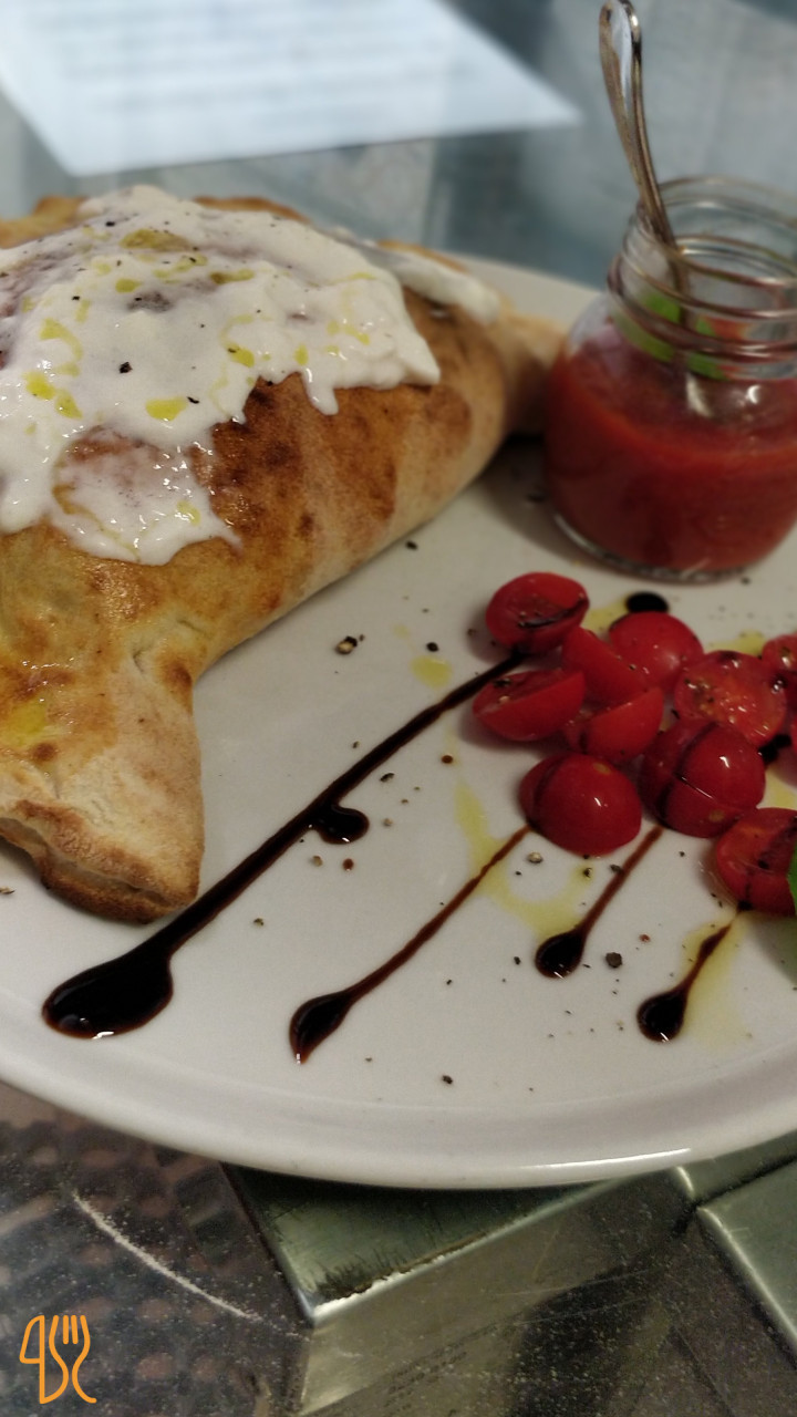 Riki Pizzeria Comida