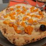 Da Momo Pizzeria Nourriture