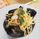 La Perla Comida