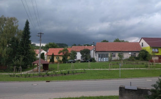 Café Holzer outside