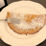 Almond Pasticceria Artigianale inside