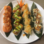 Amico Sushi Comida