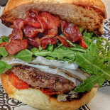 Burger Queen Street Food