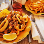 Paradiso Dei Pescatori food