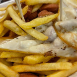 Momo Burger Bistrot Il Panino Sul Gargano inside