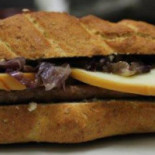 Duezerootto Nourriture