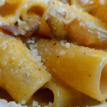 Tutto Nartro Magna food