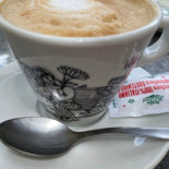 Dell'Angolo Nourriture