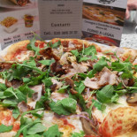 Ciao Zio Pizzeria D'asporto E Kebab food