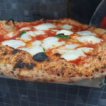 Il Testone Pizza Store food