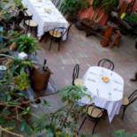 Romani Dentro