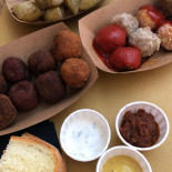 Birra E Polpette Nourriture