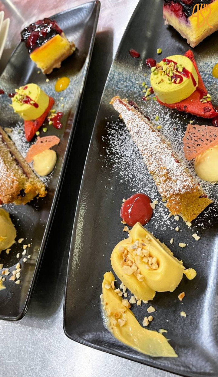 San Carlo Comida