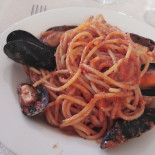 Tavola Calda Da Giando Nourriture