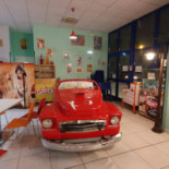 Arnold's inside