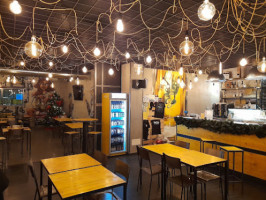 The Wall Brewpub food