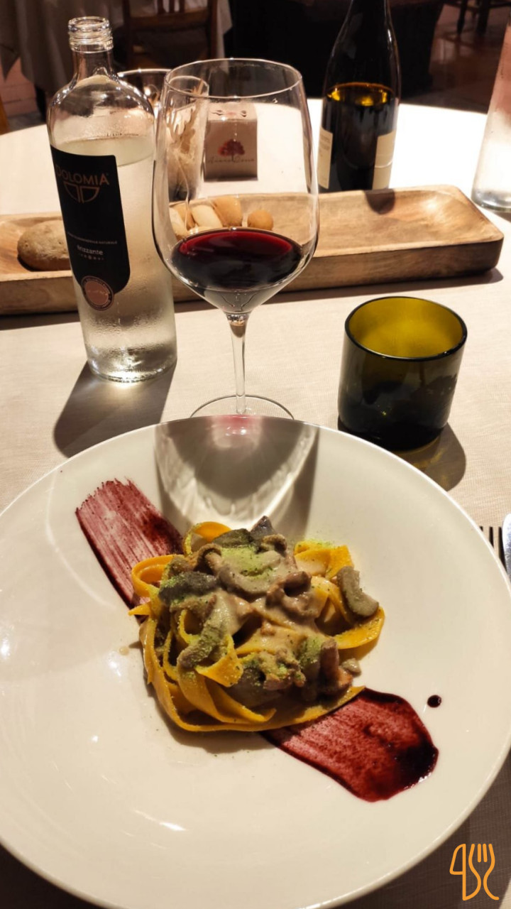Acerorosso Nourriture