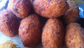 L'inferno Dei Polli food