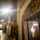 Old Town Pub Dentro