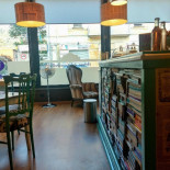 Bottega Del Canestrello inside