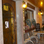 Wine Enoteca Alleghe À l'intérieur