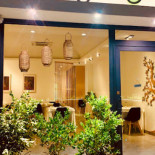 Sagré Inside