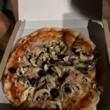 Pizzeria 2 Buone Ragioni Comida