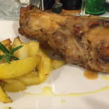 Losteri Nourriture