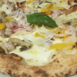 Pizza Buoi food