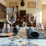Cochera Tradate (va) Comida
