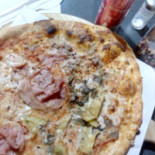 Speedy Pizza food