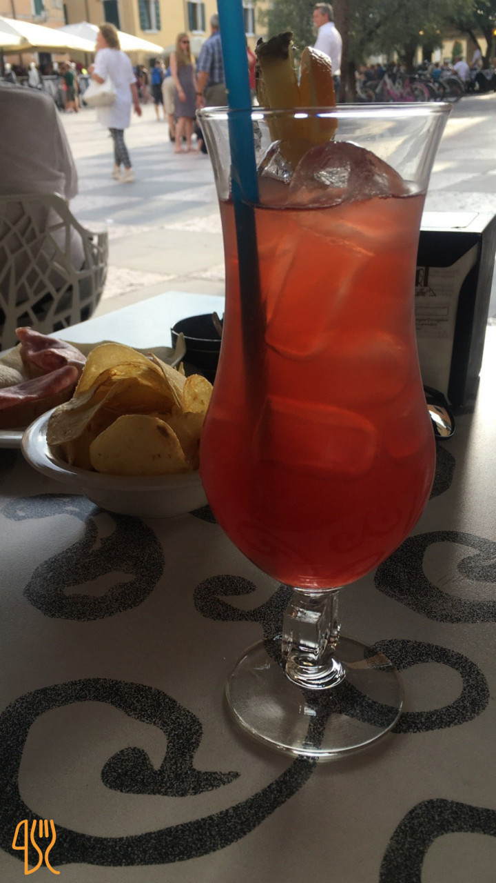 Cafe Batllo Innen