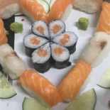 Imo Sushi food