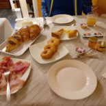 Dzovennoz Comida